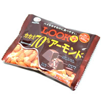 LOOK(ルック)プラス カカオ70%アーモンド